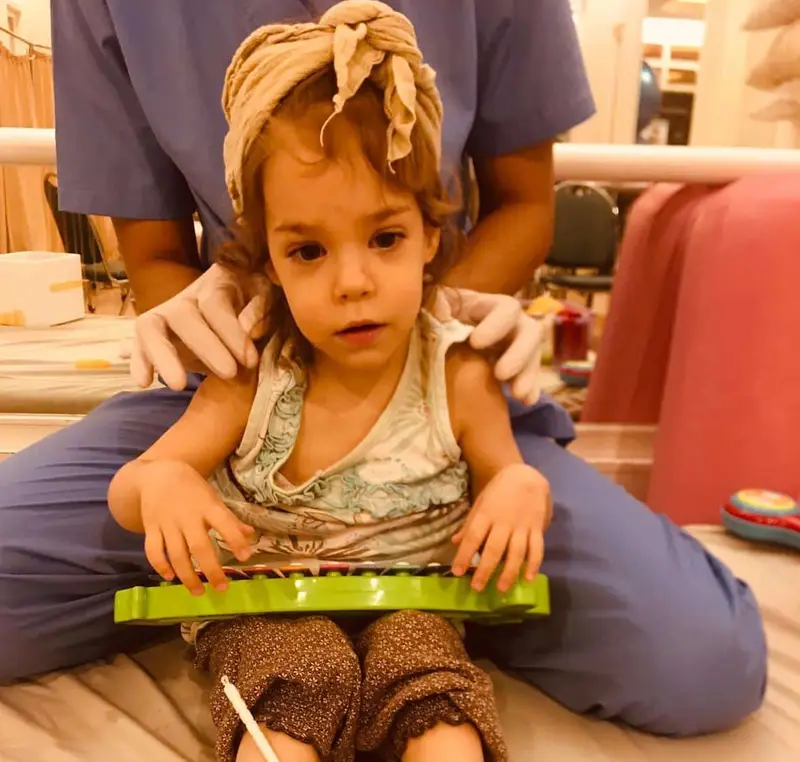 نتائج مذهلة بعد 3 أشهر من العلاج بالخلايا الجذعية للشلل الدماغي